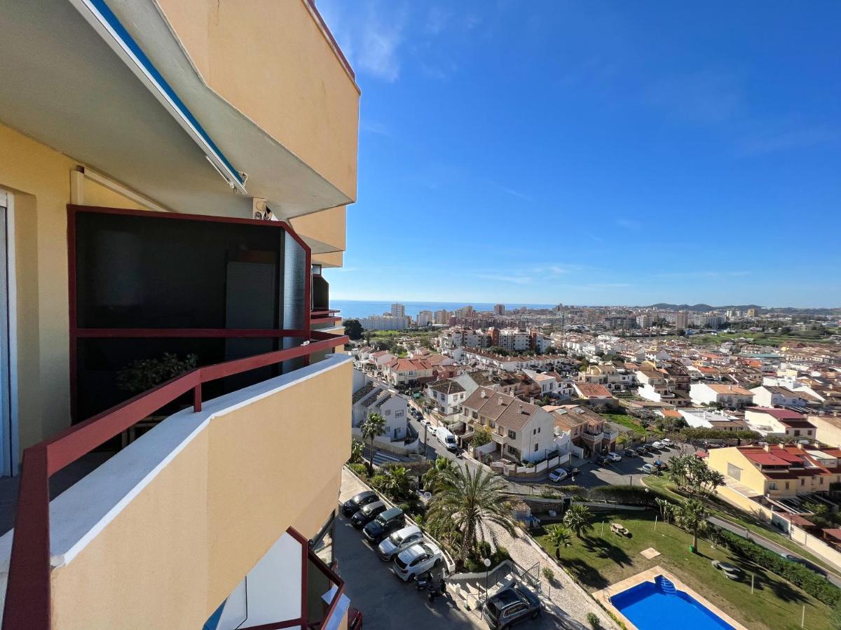 Apartamento A 900 M De La Playa Y Con Vistas Al Mar En Fuengirola Buitenkant foto