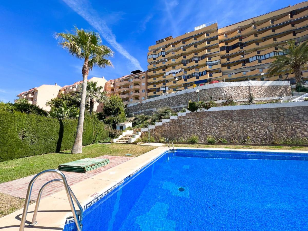 Apartamento A 900 M De La Playa Y Con Vistas Al Mar En Fuengirola Buitenkant foto