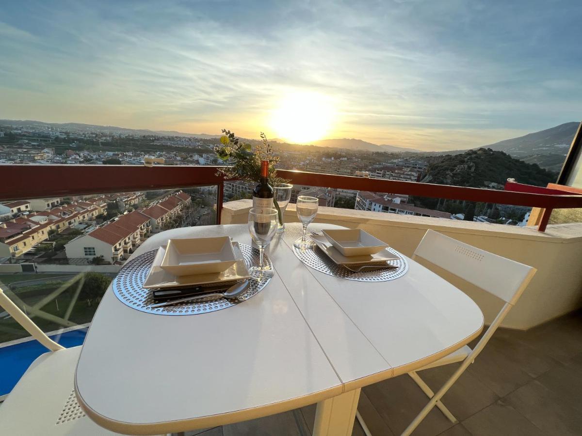 Apartamento A 900 M De La Playa Y Con Vistas Al Mar En Fuengirola Buitenkant foto