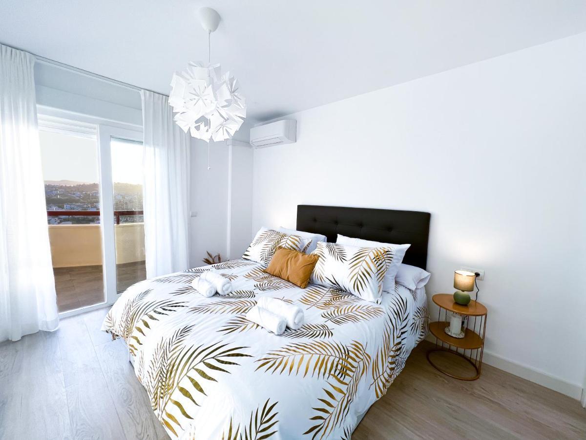 Apartamento A 900 M De La Playa Y Con Vistas Al Mar En Fuengirola Buitenkant foto