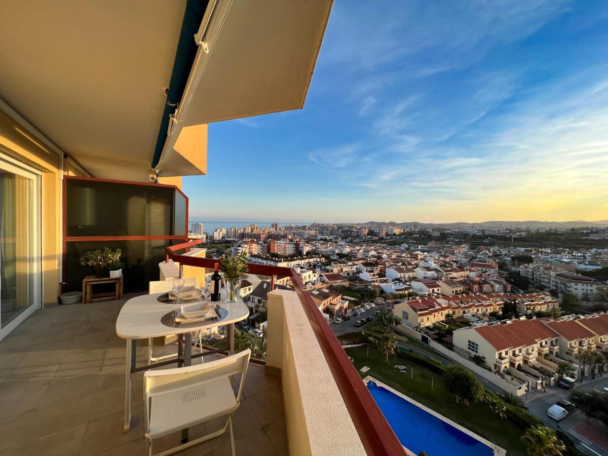 Apartamento A 900 M De La Playa Y Con Vistas Al Mar En Fuengirola Buitenkant foto
